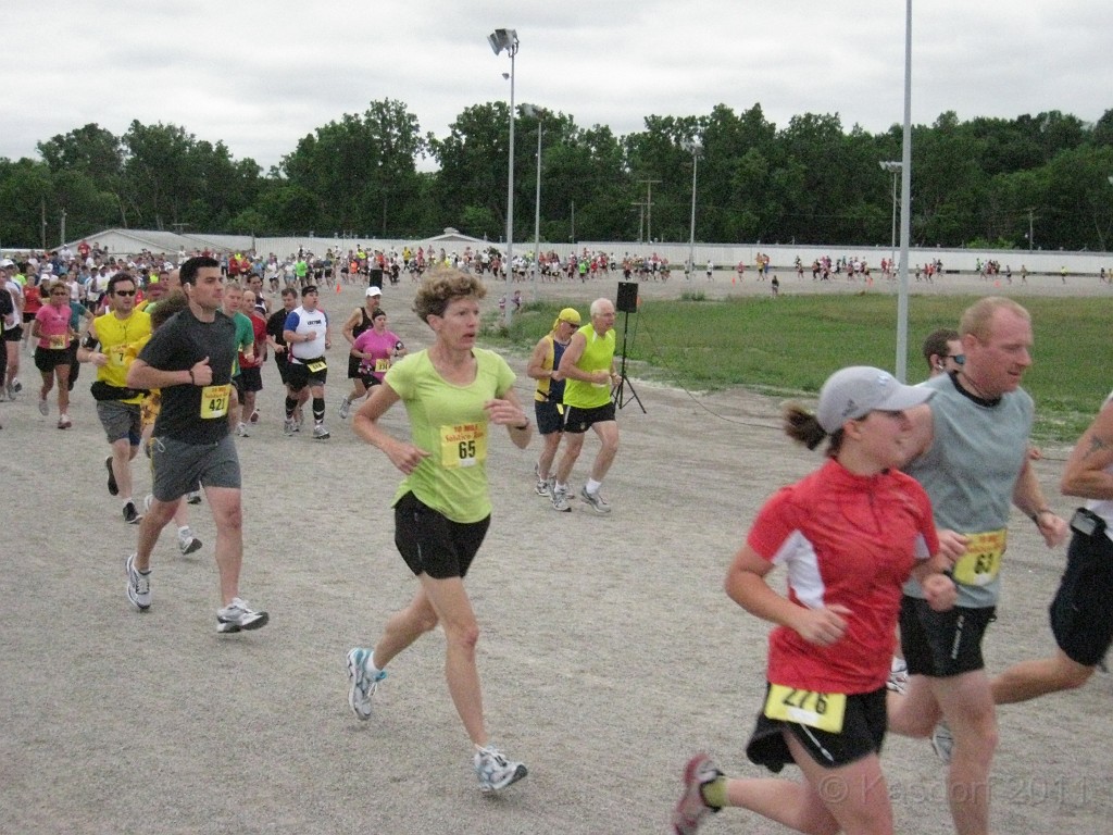 Solstice Run 2011 10M 026.JPG - The 2011 Solstice 10 Mile race in Northville Michigan. Once around the horse race track then through the neighbourhoods. Finish in the park downtown.